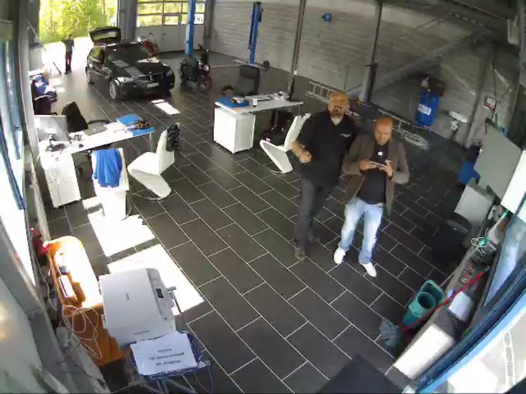 Fondation de Saad Autos